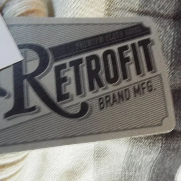 Retrofit Long Sleeve Sweater Boys L 3 Button Top New With Tags - Picture 6 of 8